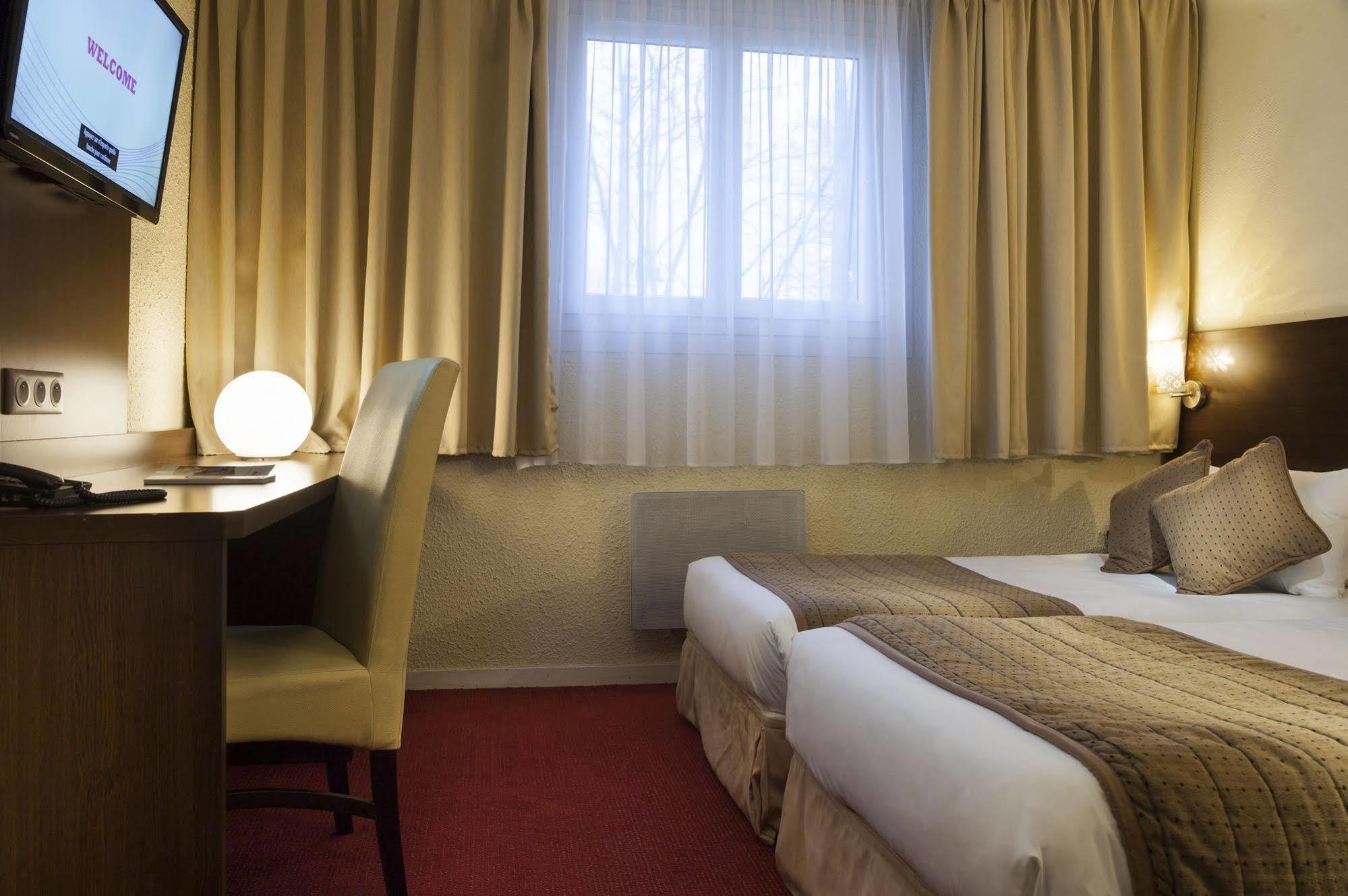 The Originals City, Hotel Paris Sud, Orly-Draveil Exterior photo